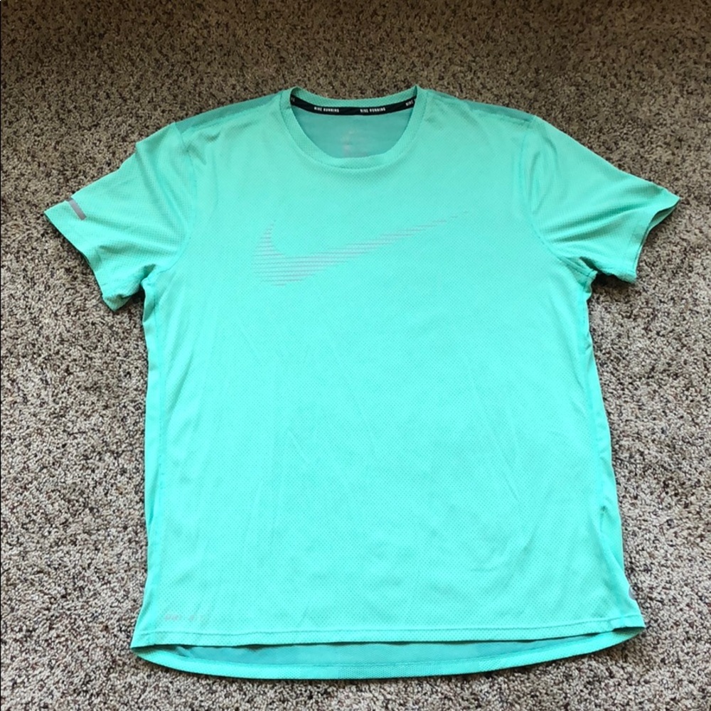 Nike t-shirt
